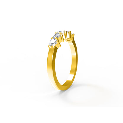 RKC Moissanit-Ehering mit fünf Herzschliff, 14 Karat Gelbgold plattiert, 925er Silber, Damenring, Gewicht 2 g, Breite 2 mm