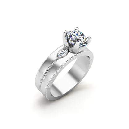 Solitario rotondo in moissanite RKC con accenti Anello da donna in argento placcato in oro giallo 14 carati Peso 6,60 g Larghezza 5,60 mm