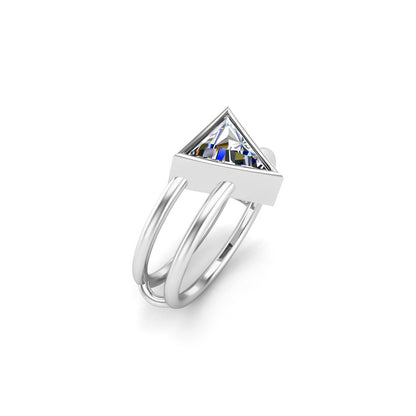RKC Damen-Ehering mit Trillion-Schliff, Moissanit, 925er Sterlingsilber, 14 Karat Gelbgold vergoldet, Gewicht 3 g, Breite 5,70 mm