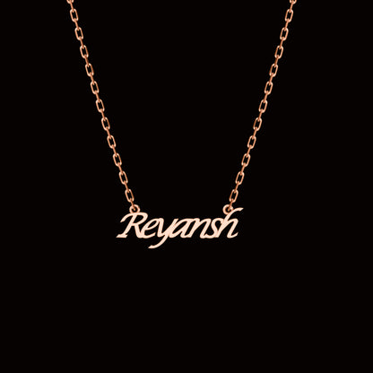RKC personalisierter Anhänger mit beliebigem Namen, 925er Sterlingsilber, 14 Karat Gelbgold vergoldet, Gewicht 3,80 GM, Höhe 13,60 mm