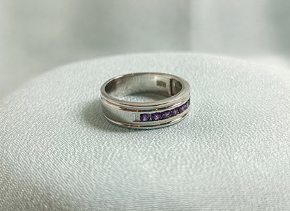 Fede nuziale da uomo con fede nuziale con ametista a taglio rotondo RKC, argento sterling 925, placcato in oro bianco 14 carati, peso 6,80 g, larghezza 6,40 mm