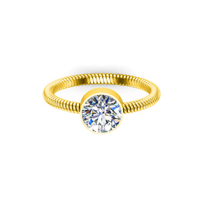 Anello con castone solitario unisex rotondo in moissanite rotondo RKC in argento 925 placcato in oro rosa 14 carati peso 1,80 g larghezza 1,70 mm