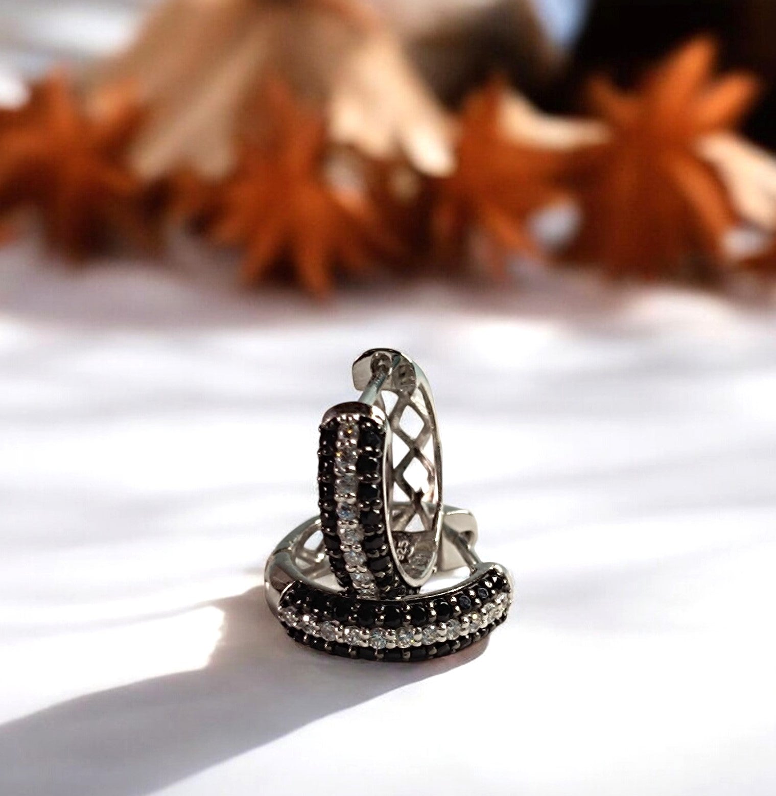 Orecchino da donna a cerchio con clip in argento sterling RKC 925, bianco 14k, peso del prodotto 2,70 GM, altezza 15,00 mm