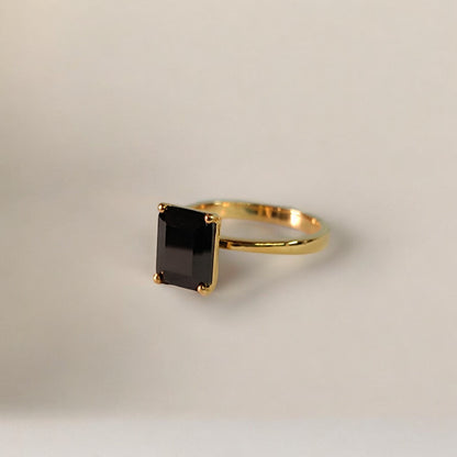 RKC Solitär-Verlobungsringe mit schwarzem Diamant im Smaragdschliff, 14 Karat Gelbgold plattiert, 925er Silber, Gewicht 3,30 g, Breite 2,80 mm