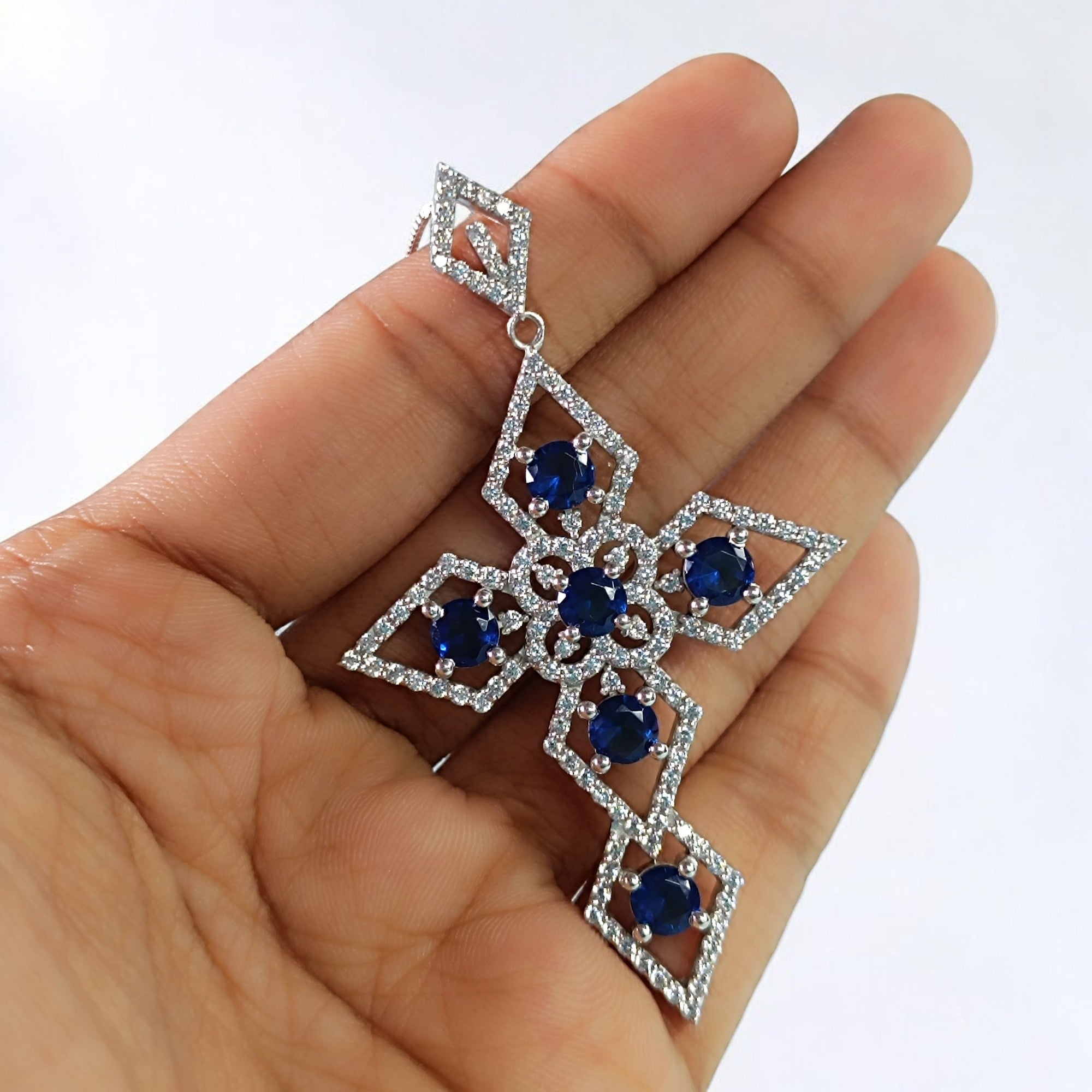 RKC 5,00 Karat Edelstein-Kreuz-Anhänger-Halskette, 925er Silberschmuck, 14 Karat Weißgold vergoldet, Gewicht 13,00 g, Höhe 66,00 mm