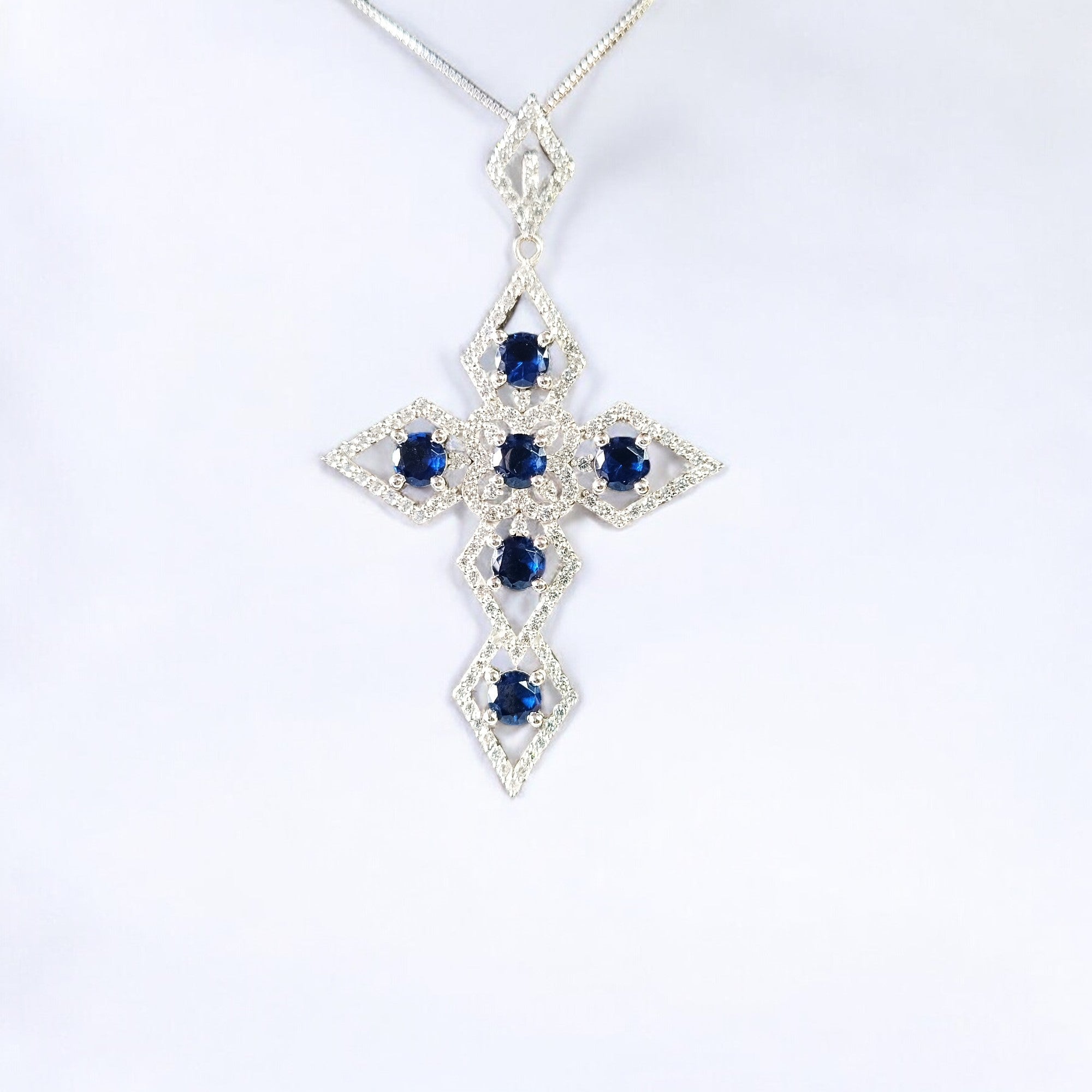 RKC 5,00 Karat Edelstein-Kreuz-Anhänger-Halskette, 925er Silberschmuck, 14 Karat Weißgold vergoldet, Gewicht 13,00 g, Höhe 66,00 mm