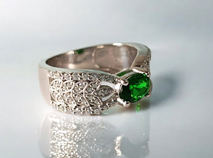 RKC Ovaler Smaragd-Verlobungsring aus 925er Sterlingsilber für Damen, 14 Karat Weißgold vergoldet, Gewicht 5,30 g, Breite 4,80 mm
