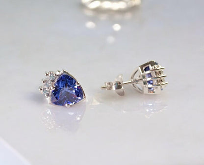 Orecchino da donna con perno push-back in argento sterling RKC con tanzanite in argento sterling 925, bianco 14k, peso del prodotto 2,5 GM