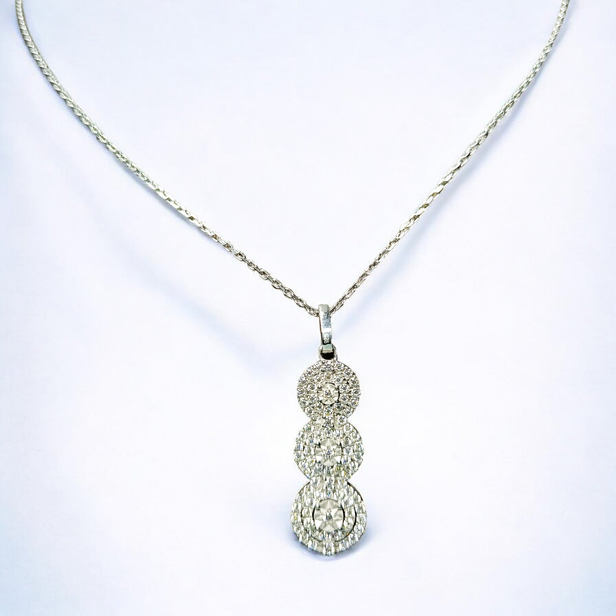 RKC 925 Sterling Silber 1,18 ct Moissanit Lover's Light-Anhänger, 14-karätiges Weißgold-Finish, Gewicht 5,00 g, Höhe 38,00 mm
