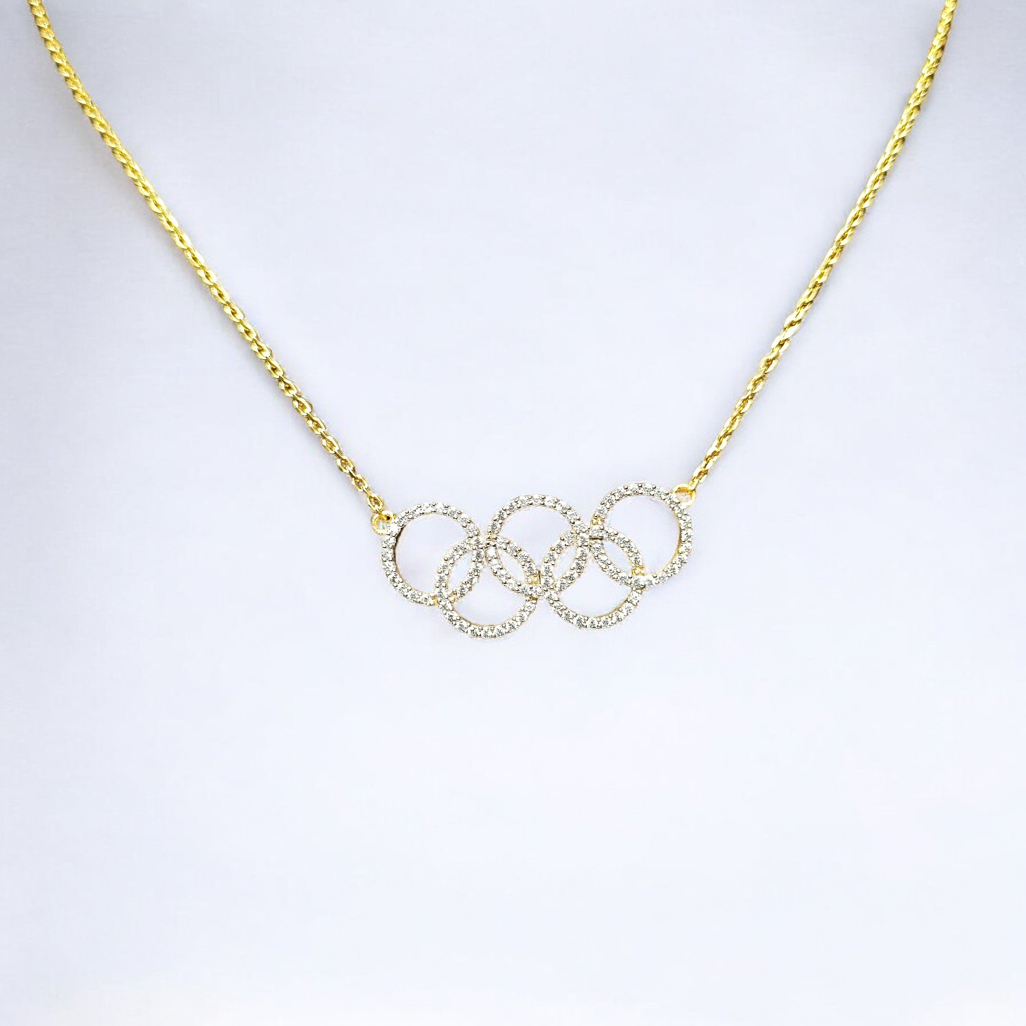 RKC 925 Sterling Silber minimalistischer Moissanit-Charm-Anhänger mit 0,64 ct., 14-karätiges zweifarbiges Gold-Finish, Gewicht 6,00 g, Höhe 13,50 mm