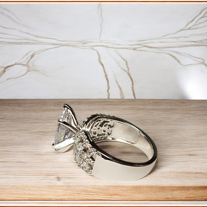 RKC Marquise-Schliff-Moissanit-Verlobungsring, 925er Silber, 14 Karat Weißgold vergoldet, Gewicht 5,50 g, Breite 3,70 mm