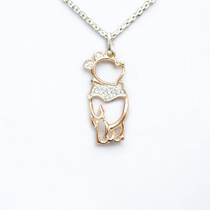 RKC Classic Pooh Bear's Charm 0,85 Karat Moissanit-Anhänger, 925er Silber, 14 Karat Gelbgold-Finish, Gewicht 4,5 g, Höhe 40 mm