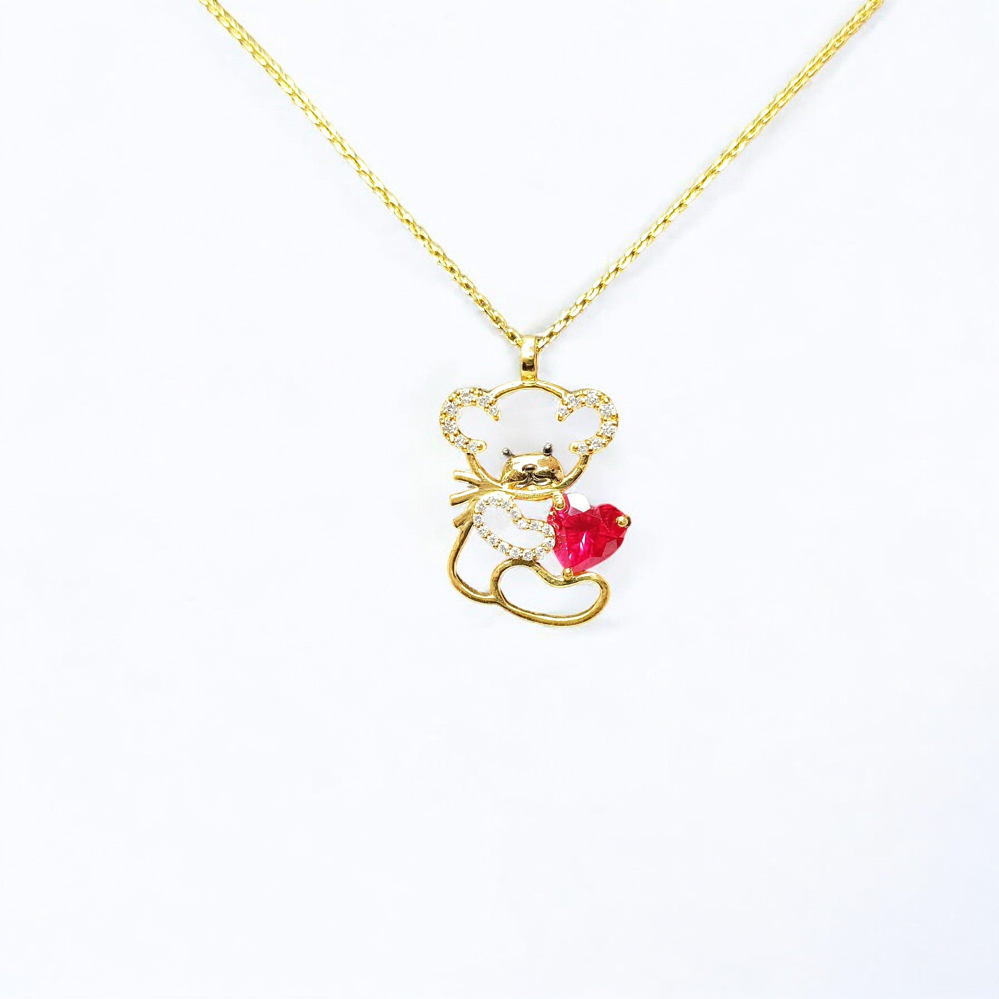 RKC 1,16 ct Moissanit und 2,00 ct Rubin Romantischer Love Light-Anhänger, 14 Karat Gelbgold-Finish, Gewicht 6,5 GM, Höhe 31 mm