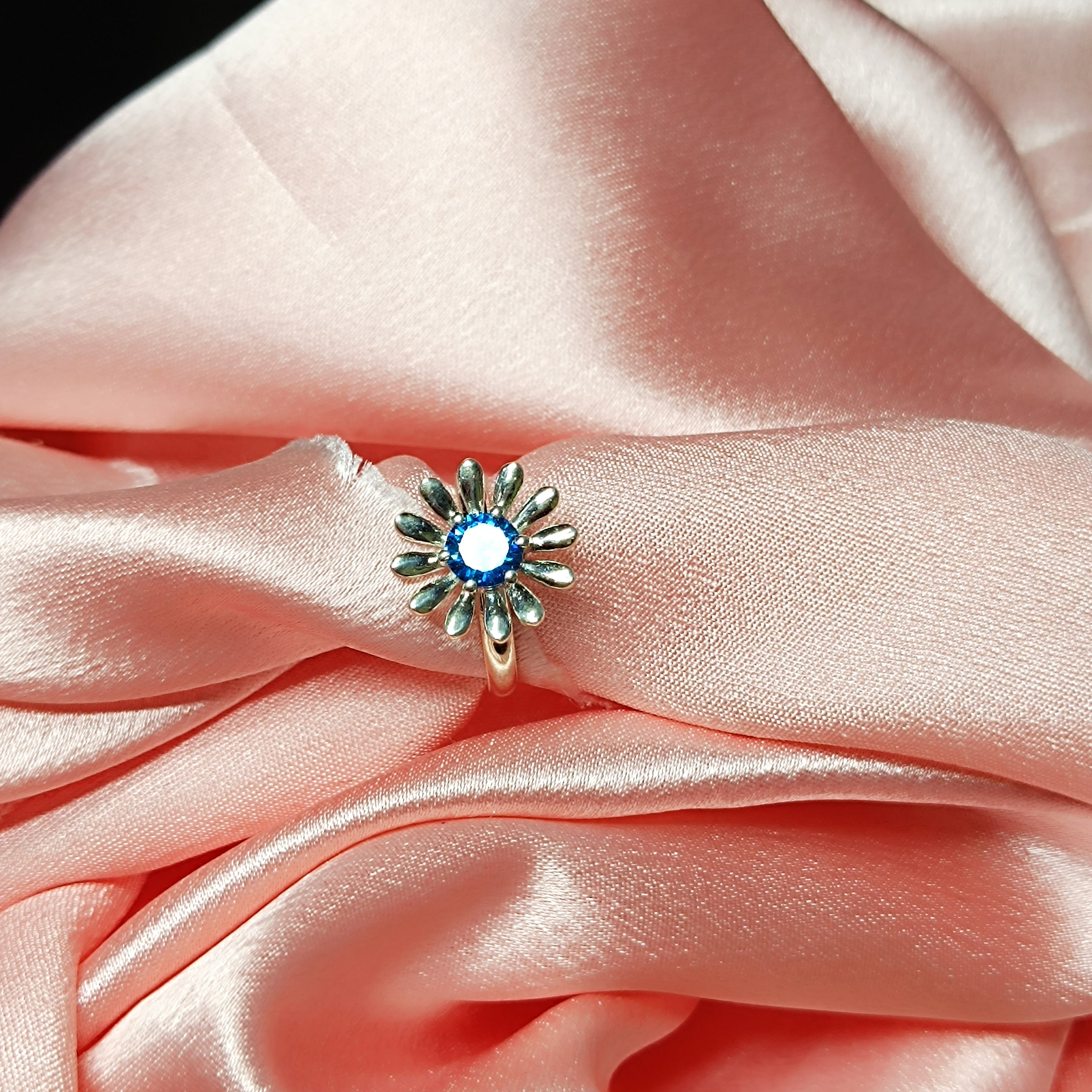 RKC Blue Diamond Flower Engagement Rings 925 Sterling Silver Weight 2 gm