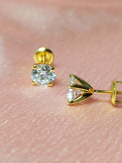 RKC 1.7 Ct Round Cut Zircon Gold Plated Stud Earrings Weight 2gm