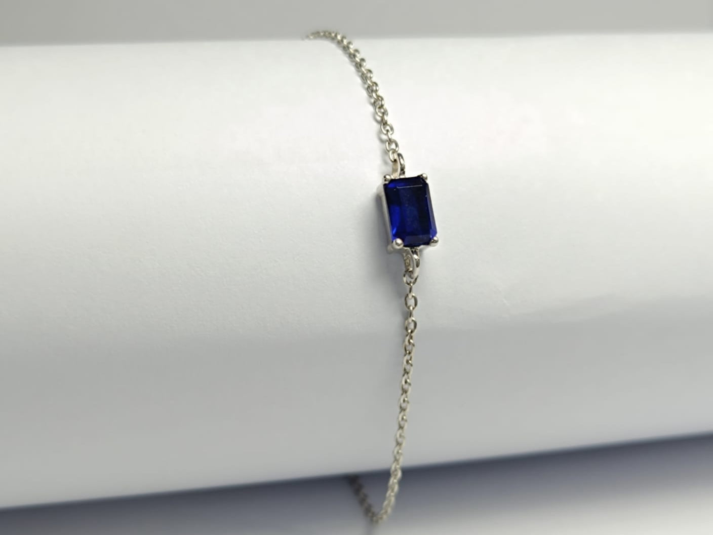RKC Blue Sapphire Solitaire Charm Bracelets Made With Pure 925 Sterling Silver Weight-3.5 gm