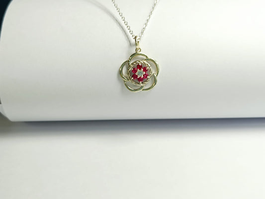 RKC 925 Silver Red Ruby Flower Pendant with Box Chain Weight 2.5 gm