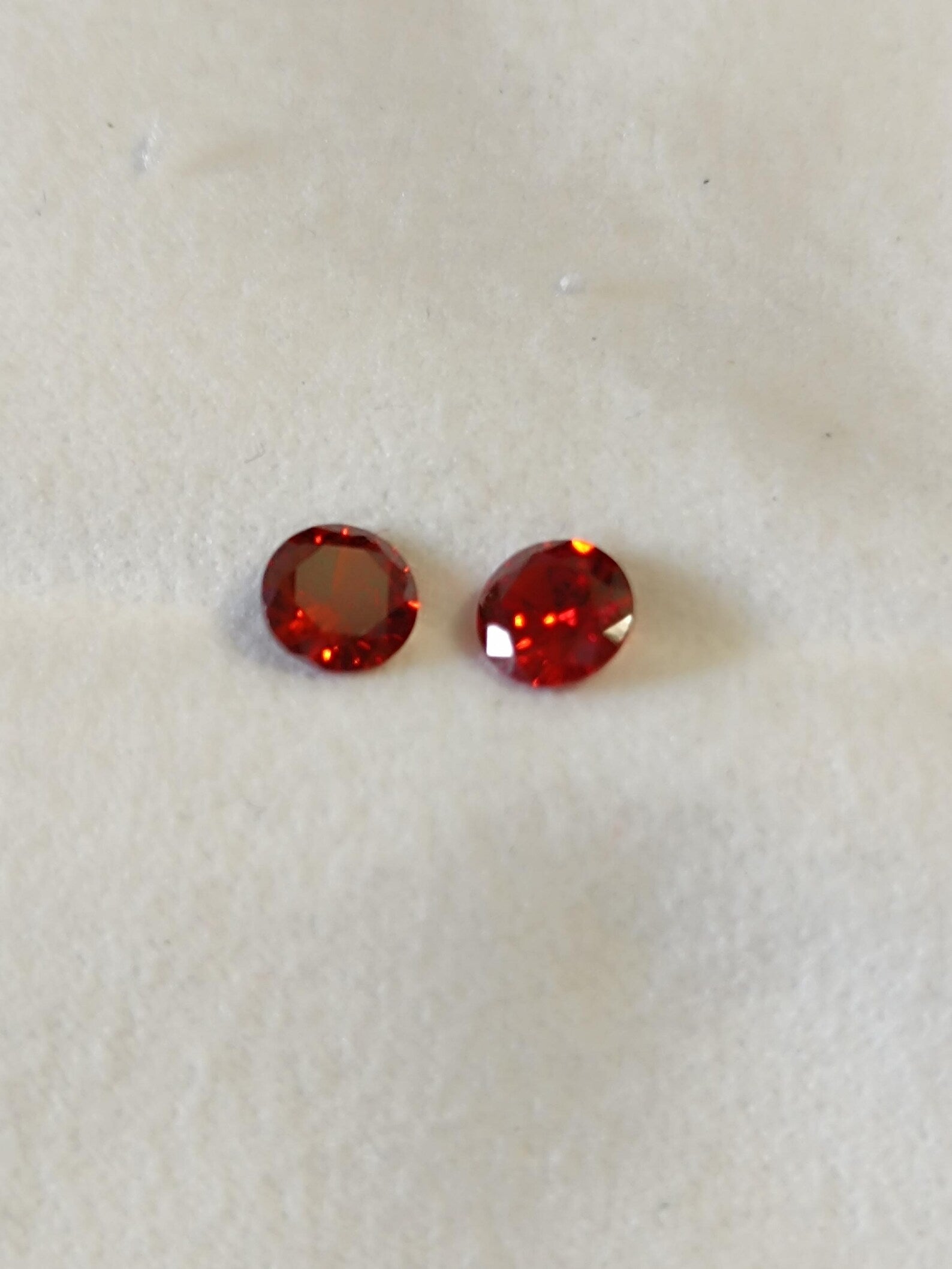 6 Piece Red Garnet Gemstone: Round Loose Cut (2mm-12mm)