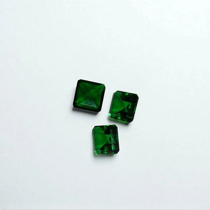 7 x 6 mm Green Emerald Loose Gemstone, Asscher Cut