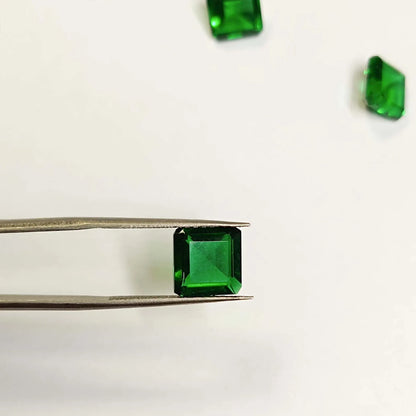 7 x 6 mm Green Emerald Loose Gemstone, Asscher Cut