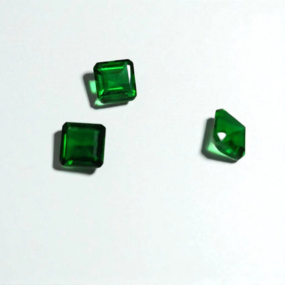 7 x 6 mm Green Emerald Loose Gemstone, Asscher Cut