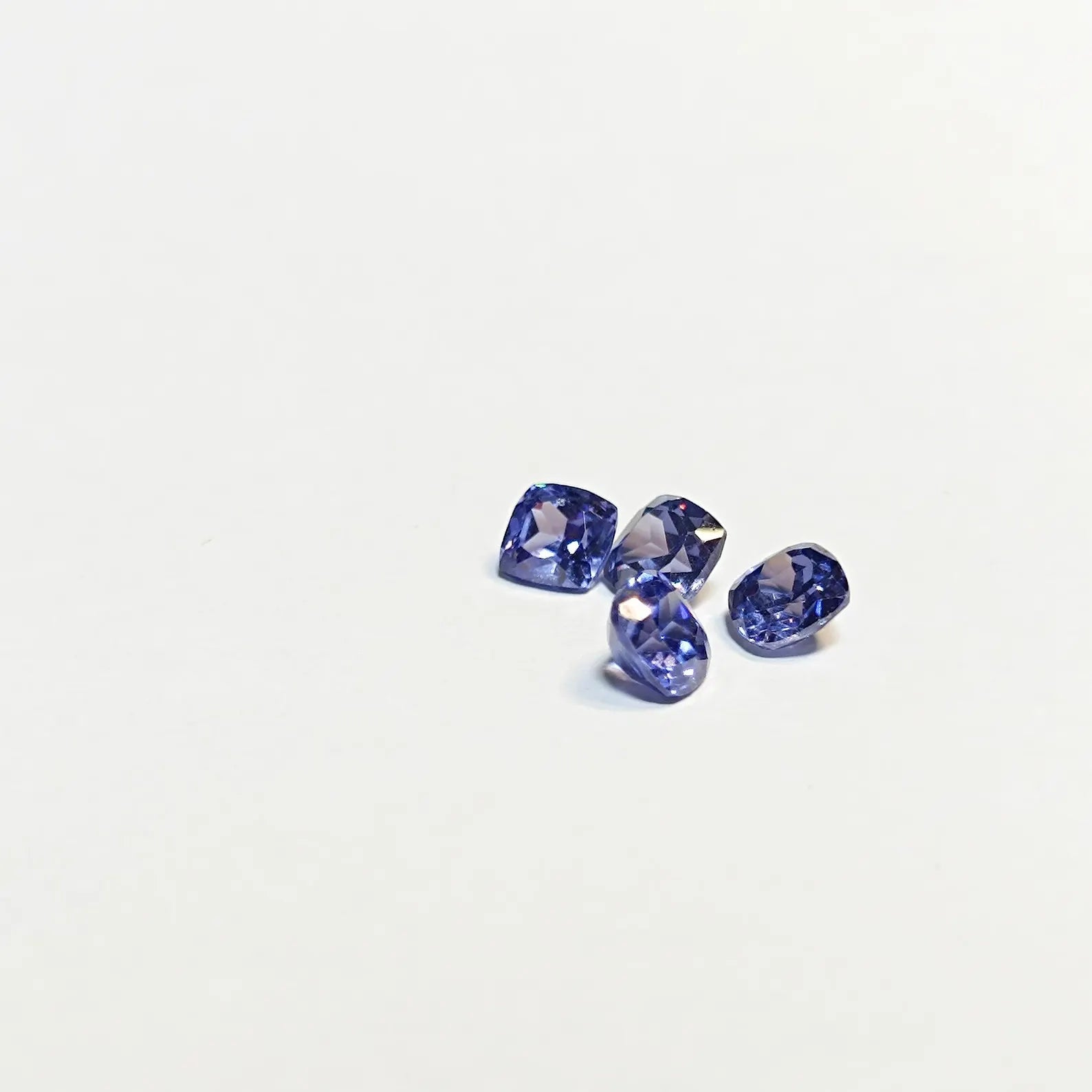 Tanzanite Gemstone, 6mm Cushion Cut, 4 Pcs
