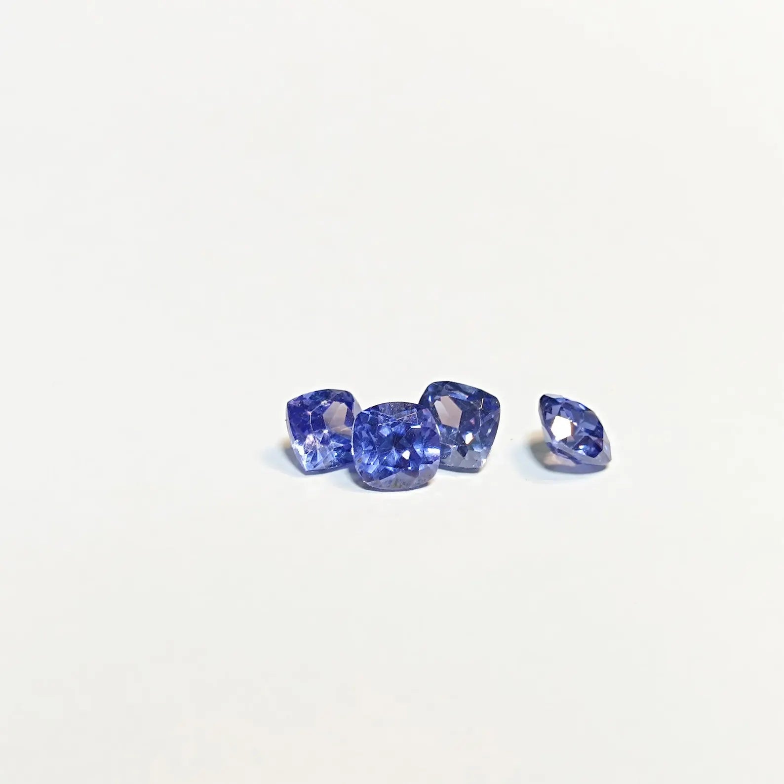 Tanzanite Gemstone, 6mm Cushion Cut, 4 Pcs