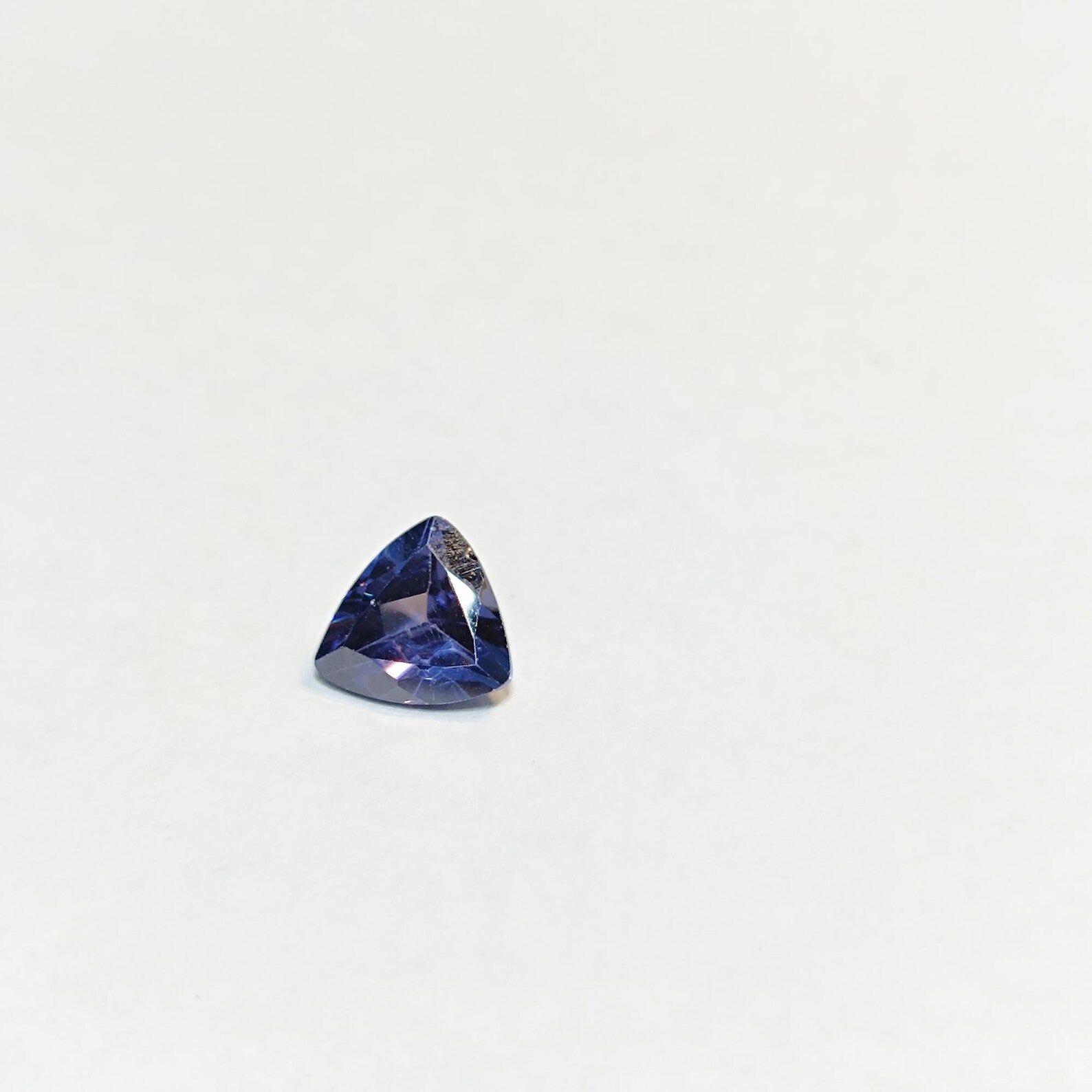 Tanzanite Trillion Cut Gemstone 1 PCS