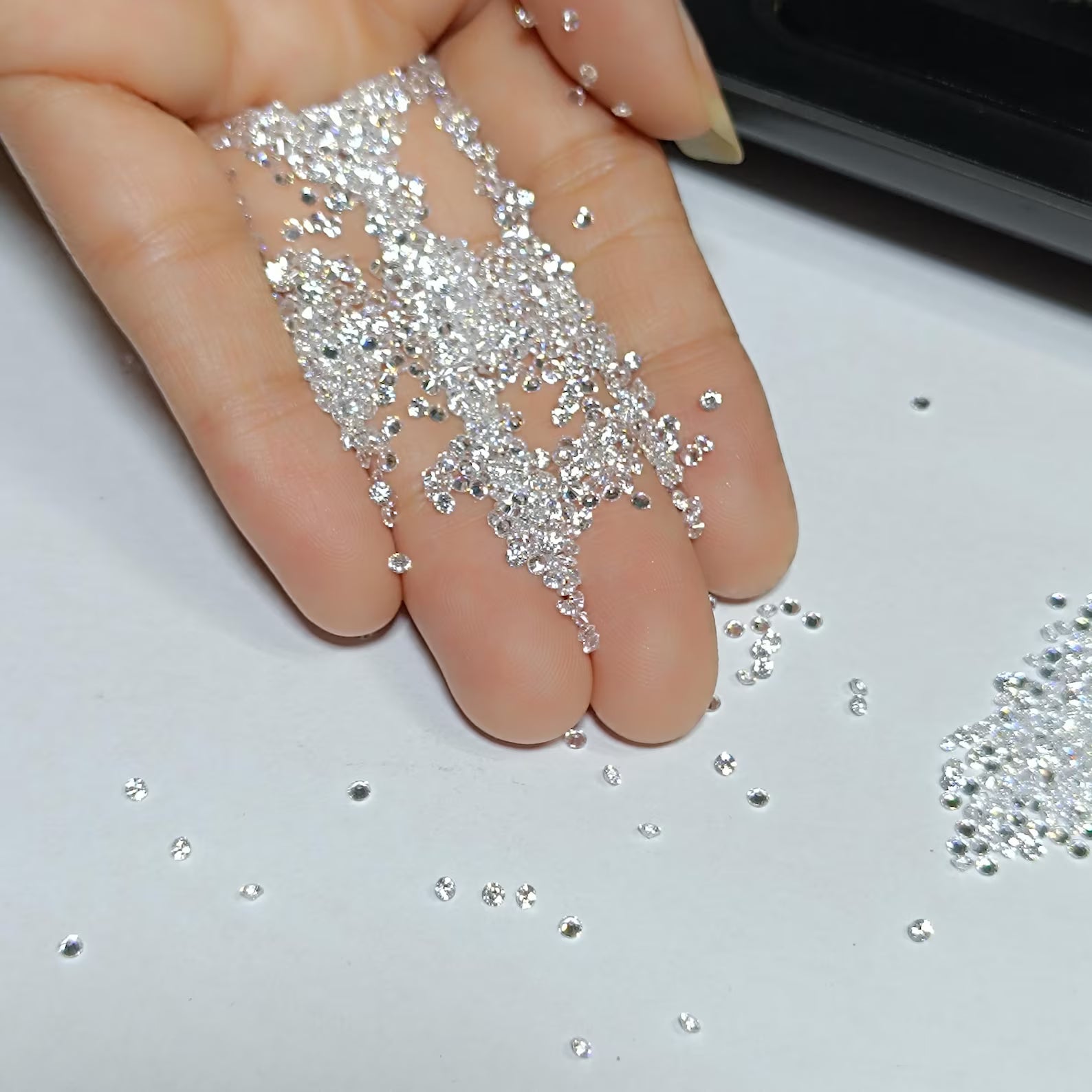 1.2mm DEF VS Lab Grown Diamond 25 Pcs Round Brilliant Cut