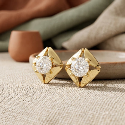 925 Silver Round Moissanite Geometric Petal Solitaire Stud Earrings – 14K Gold Plated